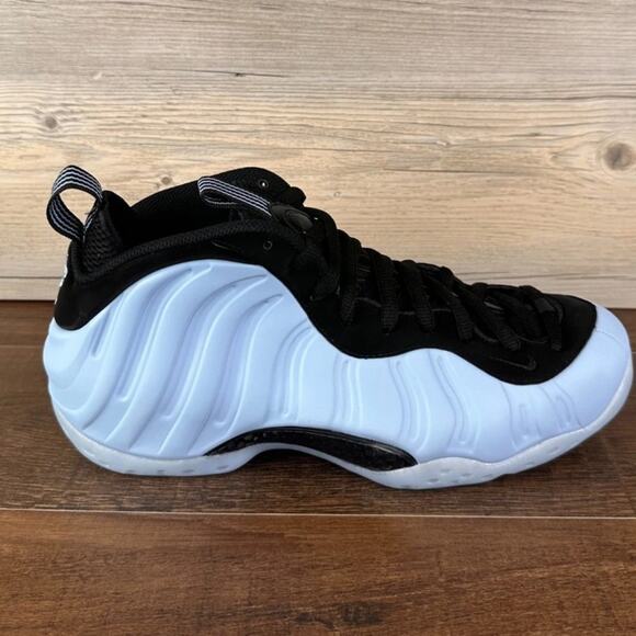 Nike Air Foamposite One Mens Size 8 Psychic Blue Black HJ6014 400 - Picture 2 of 5